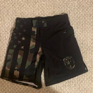 Born primitive gym shorts